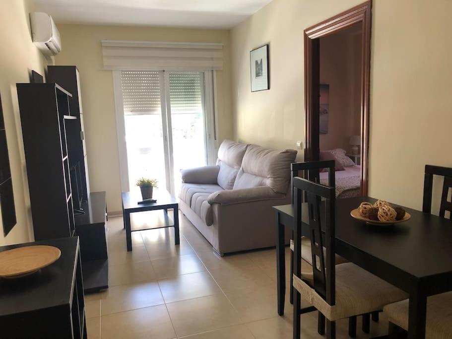 Apartamento En Primera Linea De Playa El Palo Málaga Exteriör bild