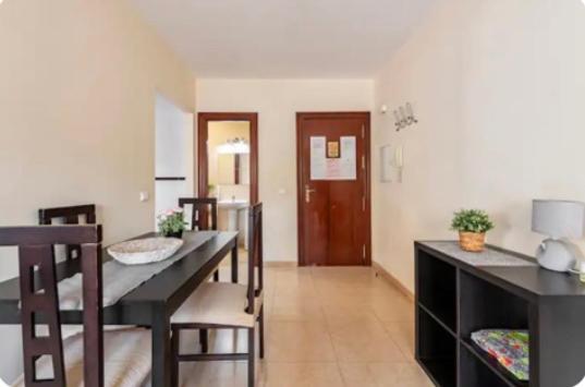 Apartamento En Primera Linea De Playa El Palo Málaga Exteriör bild